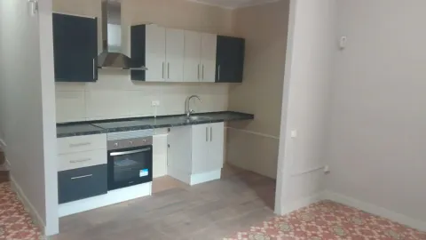 House 100 m² in Barcelona
