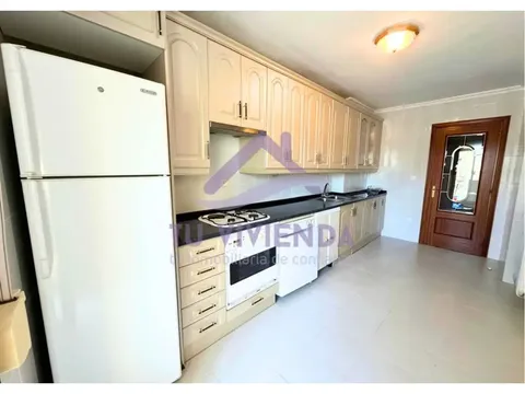 Appartement 129 m² à Saldaña