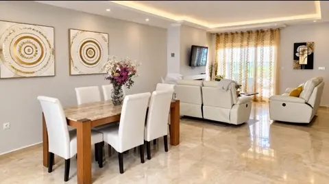 Haus 250 m² in Marbella