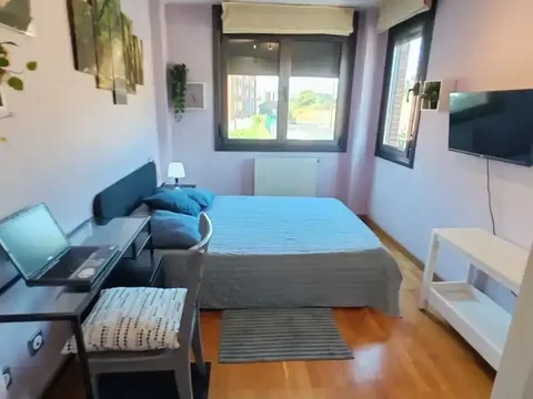 Habitació 153 m², Oviedo