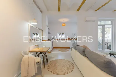 Appartamento 110 m² a Valencia (4/50)