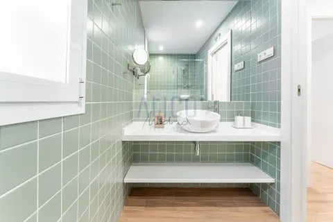 Wohnung 60 m² in Madrid
