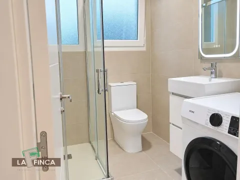 Piso de 71 m² en Oviedo
