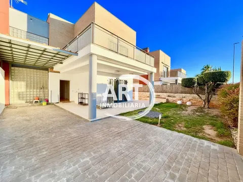 Casa de 202 m² en la Pobla de Vallbona