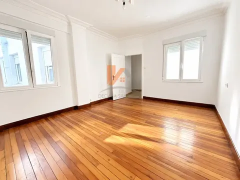 Pis de 140 m² a Santiago de Compostel·la