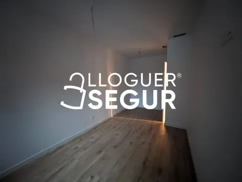 Flat 69 m² in Barberà del Vallès