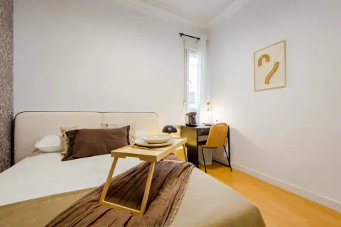 Habitación en alquiler, Madrid (2/10)