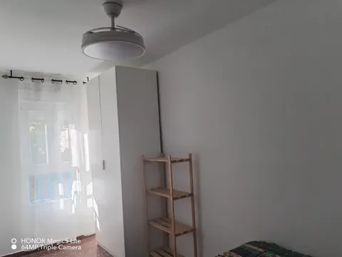 Wohnung 90 m² in Granada