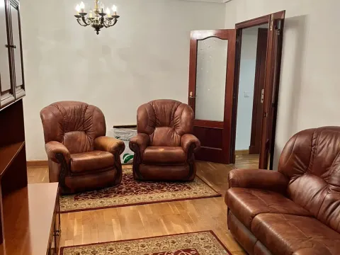 Wohnung 82 m² in Oviedo