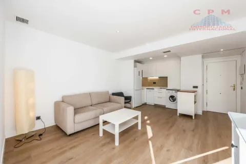 Appartamento 59 m² a Madrid (2/16)