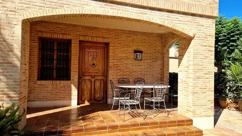 Casa de 208 m² a Nàquera