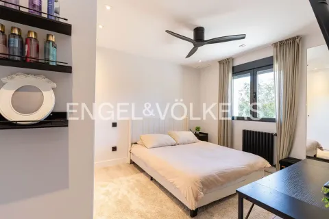 Casa 470 m² a Pozuelo de Alarcón