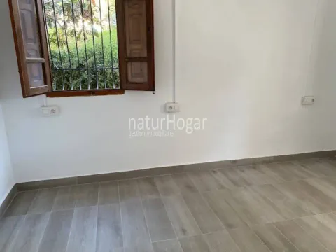 Casa de 65 m² en Paterna