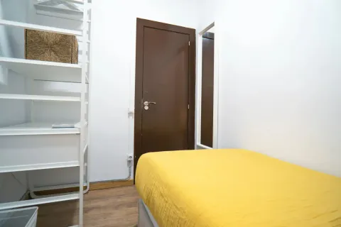 Stanza in affitto, Barcelona (3/10)