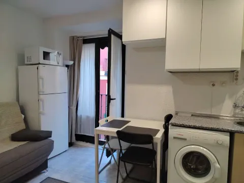 Flat 28 m² in Madrid
