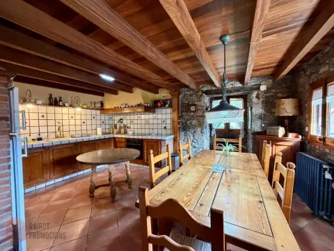 Haus 159 m² in Vilallonga de Ter