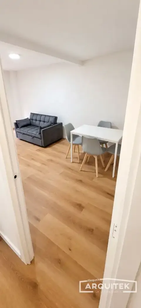 Квартира 67 м² у Льєйді (2/10)