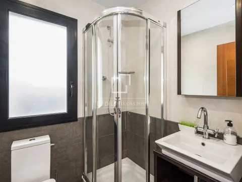 Maison 255 m² à Sant Cugat del Vallès
