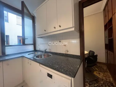 Wohnung 100 m² in Bilbao
