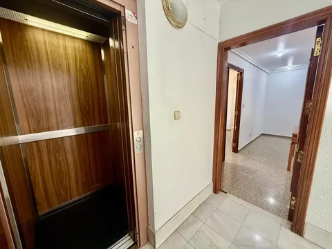 Pis de 110 m² a Elx