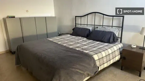 Quarto para alugar, Granada (2/12)