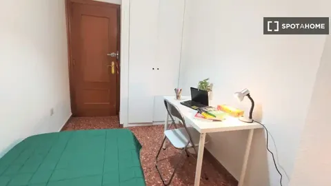 Stanza in affitto, Burjassot