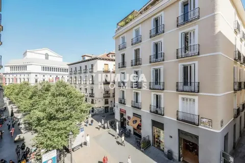 Wohnung 101 m² in Madrid