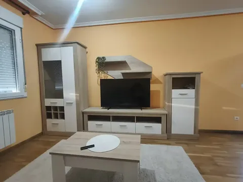 Piso de 49 m² en Valverde de la Virgen