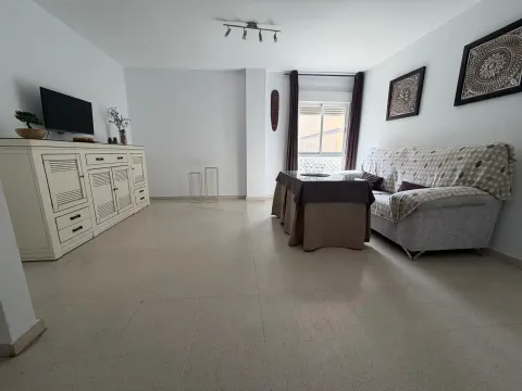Flat 187 m² in Alcalá de Guadaíra (2/21)