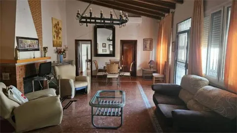 Casa de 750 m² a Puente Genil