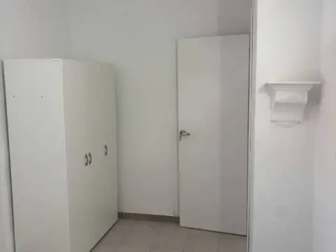 Quarto para alugar, La Línea de la Concepción (3/10)