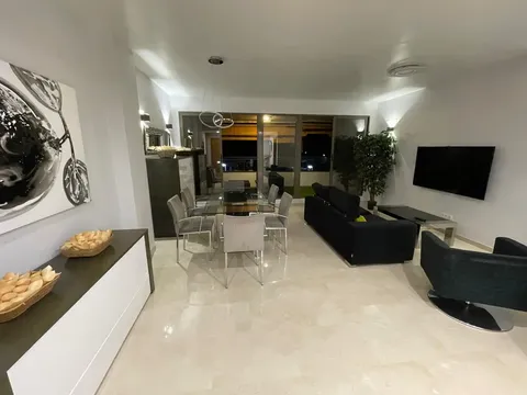 Pis de 131 m² a València