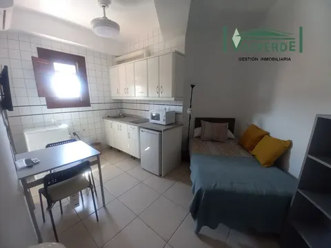 Flat 15 m² in Granada