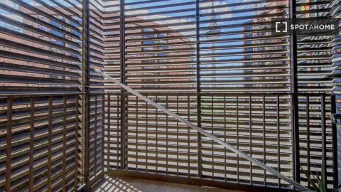 Room for rent, Madrid