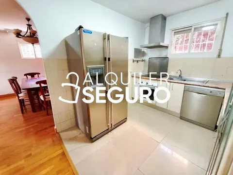 Casa de 220 m² a Casarrubios del Monte