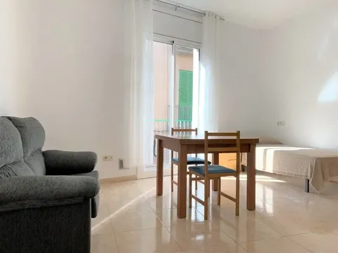 Piso de 33 m² en Tarrasa (4/11)