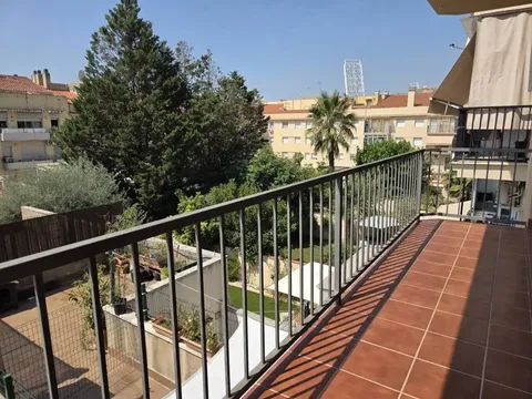 Pis de 115 m² a Terrassa