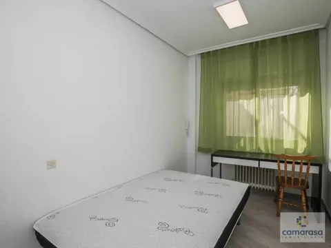 Pis de 108 m² a Àvila