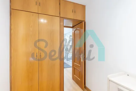 Flat 52 m² in Oviedo