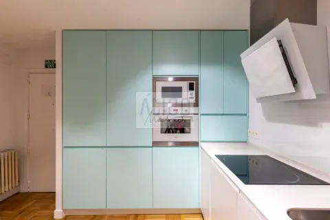 Flat 80 m² in Madrid