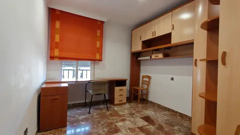 Pis de 100 m² a Granada