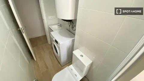 Комната в аренду, Мадрид