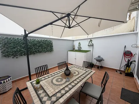 House 102 m² in Maracena