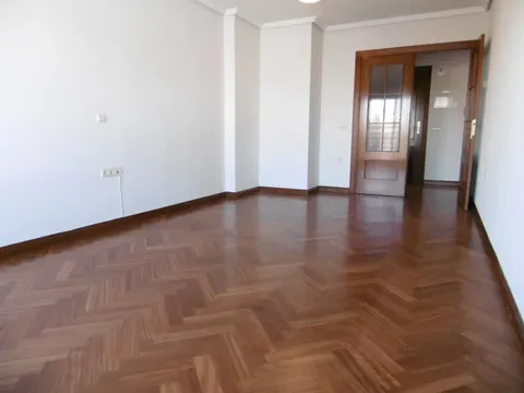 Pis de 93 m² a Valladolid