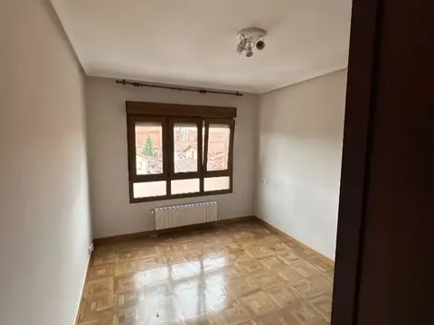 Appartamento 93 m² a Siero