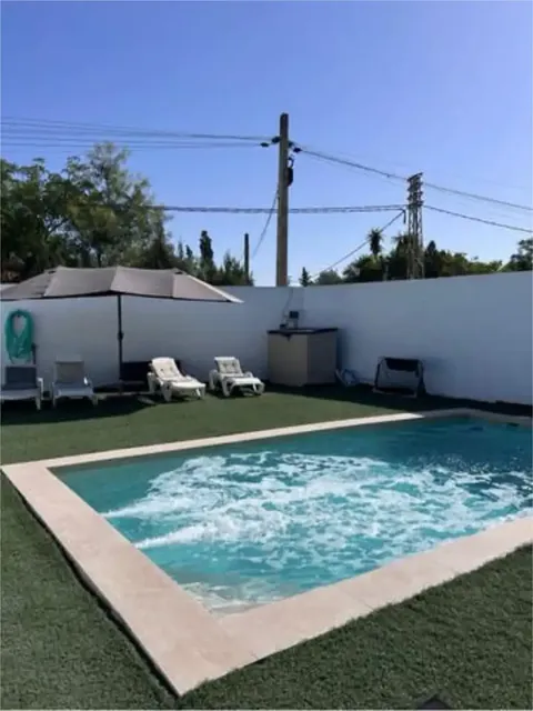 Casa 100 m² a Carmona