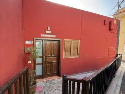 House 90 m² in Guía de Isora