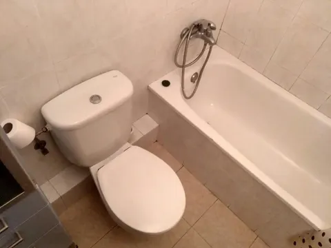 Habitación en alquiler, Barcelona (3/10)
