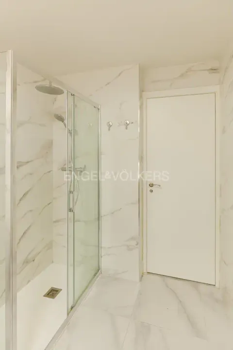Flat 110 m² in Madrid