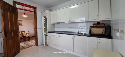 Casa de 561 m² en Espirdo